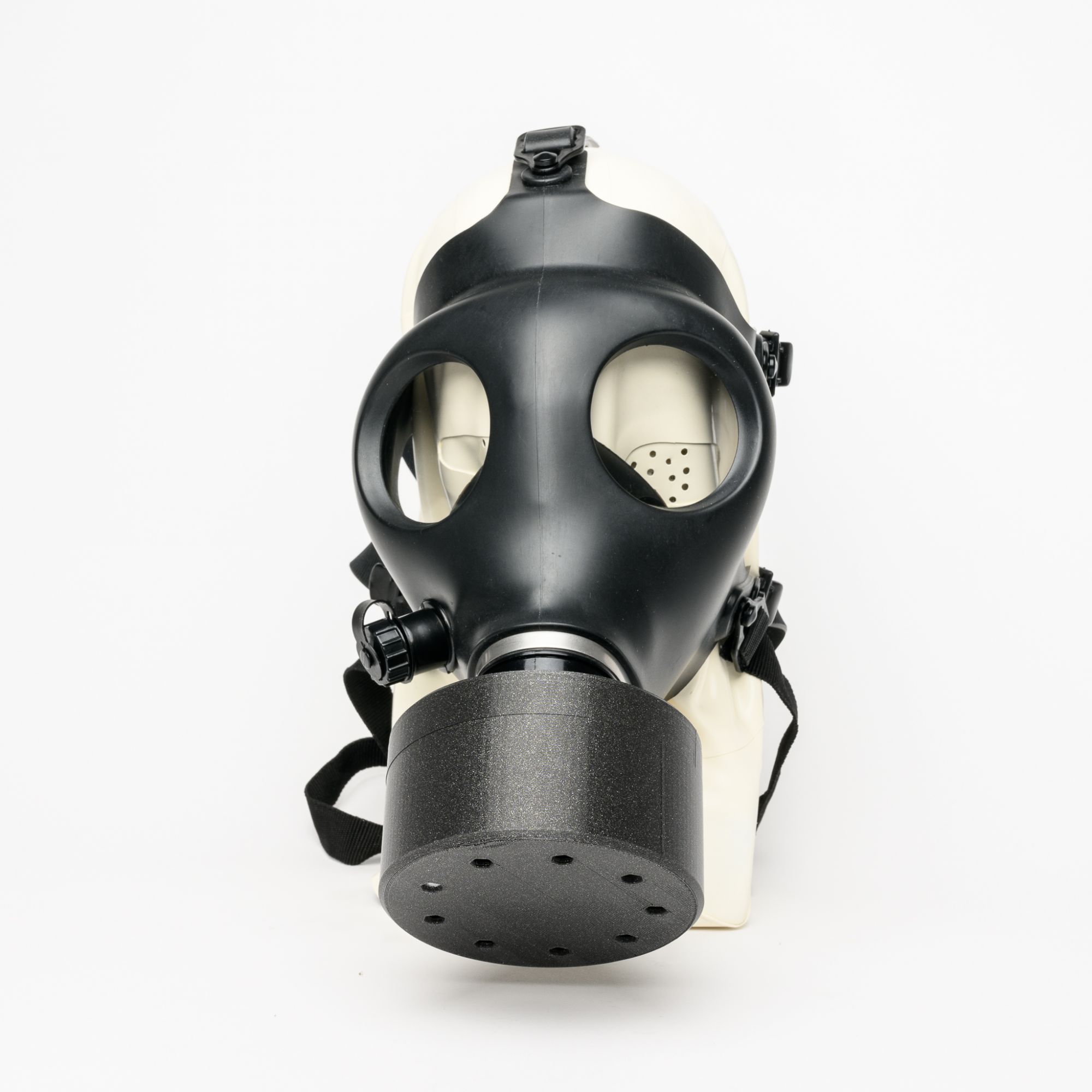 665 Leather Neoprene and Fetish Clothing: XTRM Gas Mask Gasser